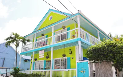 Photo 2 - Caribbean House