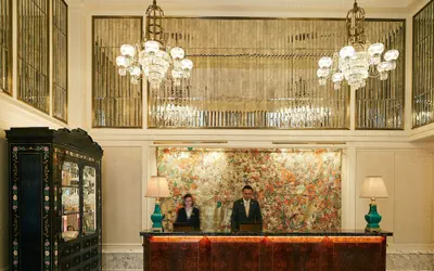 Photo 3 - The Fifth Avenue Hotel