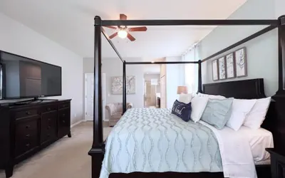 Photo 4 - Newly Designed 5bed Pool Home With Lake View-339ys 5 Bedroom Home by Redawning