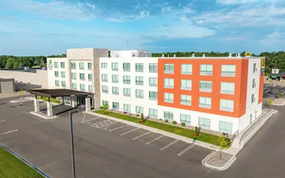 Holiday Inn Express & Suites Marinette by IHG