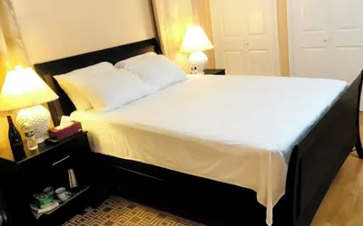 Photo 4 - Room in House - Modern Executive Master Bedroom
