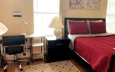 Photo 5 - Room in House - Modern Executive Master Bedroom