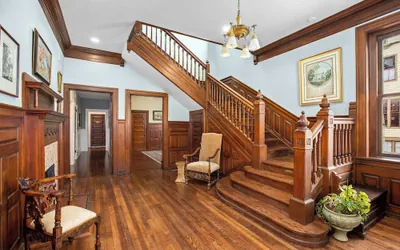 Photo 3 - Summit Street Inns