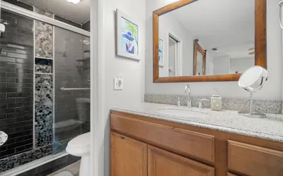 Photo 2 - Seashell 19 by Distinctive Beach Rentals