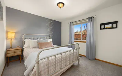 Photo 3 - Charming Home With RV Parking, 30 Miles From Rmnp