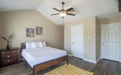 Photo 5 - Century Oaks Townhome