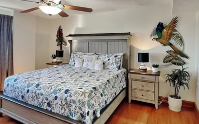 Photo 5 - Oceanfront Penthouse #11B by Distinctive Beach Rentals