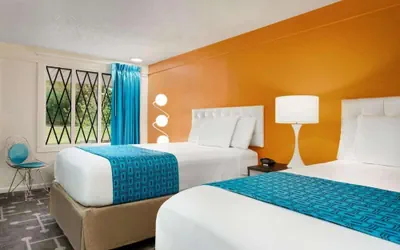Photo 3 - Dover Inn & Suites