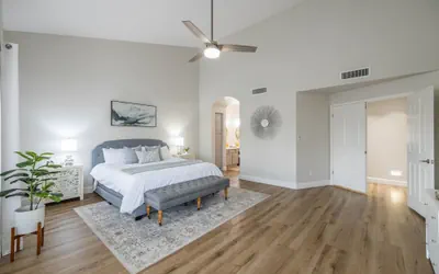 Photo 5 - Gilbert Willow Tree 4 Bedroom Home by Redawning