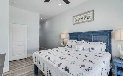 Photo 3 - Birds Eye View Sp163 3 Bedroom Home by RedAwning