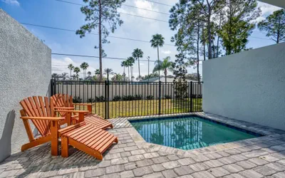 Photo 4 - Amazing and Spacious Home With Private Pool Just 10 min From Disney