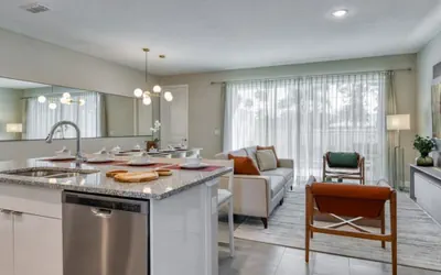 Photo 3 - Lovely Home With Private Pool Just 5 min From Disney