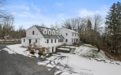 Photo 2 - Brook Bound Inn