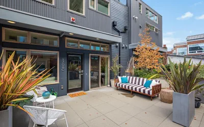 Photo 3 - Alki Beach Escape Romantic Waterfront Getaway for 2 Extended Stay