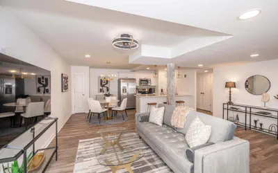 Photo 2 - Covington Charm Suites