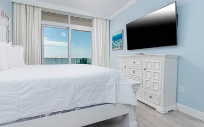 Photo 3 - Phoenix Gulf Towers 2501 4 Bedroom Condo by Redawning