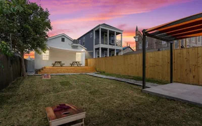 Photo 2 - House of Vibes