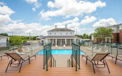 Photo 2 - Sun Deck Pool Gym More