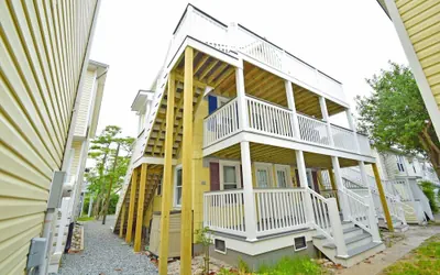 Photo 2 - Parrot Bay-key West Cabanas 43 1 Bedroom Condo by RedAwning