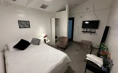 Photo 5 - Culver City Hostel