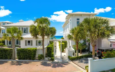 Photo 2 - Seaview Villas by Panhandle Getaways