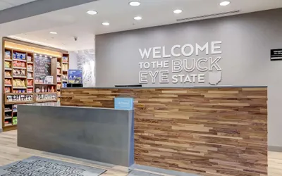 Photo 5 - Hampton Inn & Suites Cincinnati Midtown Rookwood