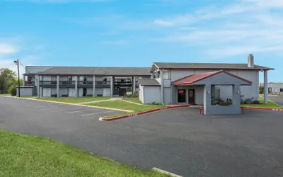Red Roof Inn Madisonville