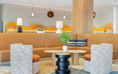 Photo 4 - Cambria Hotel Burbank Airport
