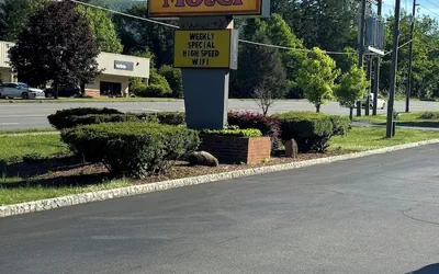Acorn Motel