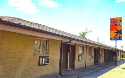 Photo 2 - Relax Inn By OYO Sulphur Hwy 90