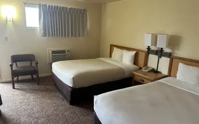 Photo 3 - Big Bend Traveler's Inn