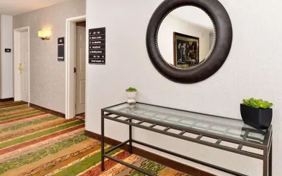 Photo 2 - Hilton Garden Inn Dallas/Addison