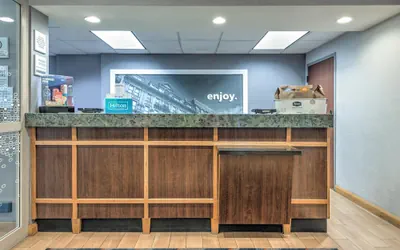 Photo 5 - Hampton Inn Phoenix-Midtown-Downtown Area