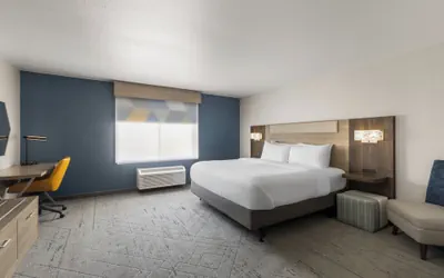 Photo 5 - Holiday Inn Express Hotel & Suites Rapid City by IHG
