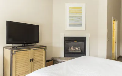 Photo 5 - Cottage Inn By The Sea