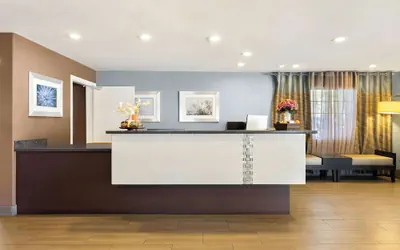 Photo 5 - Best Western University Inn Santa Clara