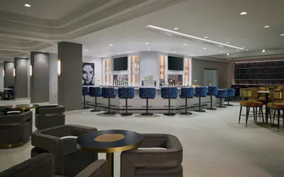 Photo 2 - Marriott Denver Airport at Gateway Park