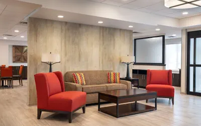 Photo 3 - Days Inn & Suites by Wyndham Denver International Airport
