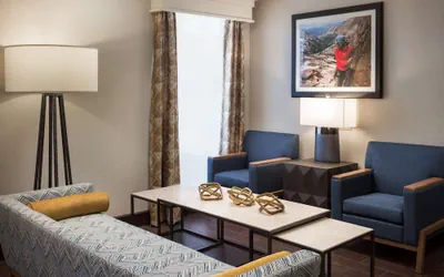 Photo 4 - Hampton Inn-Denver West/Golden