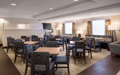 Photo 5 - Hampton Inn-Denver West/Golden