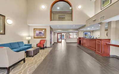 Photo 3 - Comfort Suites Lakewood - Denver