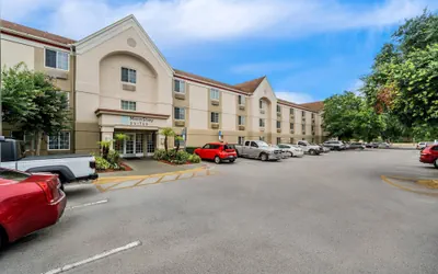 Photo 2 - MainStay Suites Orlando Altamonte Springs