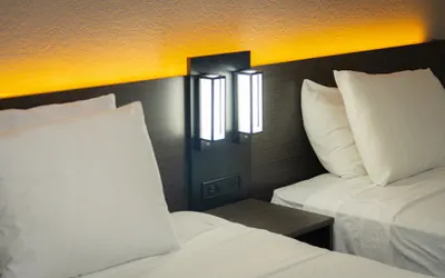 Photo 4 - Studio 6 Extended Stay - West Palm Beach, FL