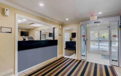 Photo 3 - Extended Stay America Suites Boston Waltham 52 4th Ave