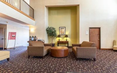 Photo 2 - Quality Inn Clarksdale