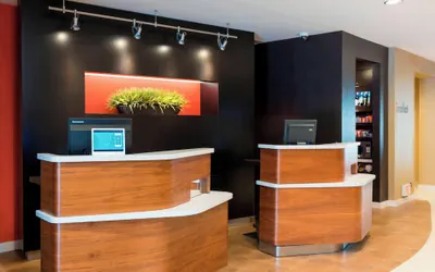 Photo 2 - Courtyard by Marriott Livermore