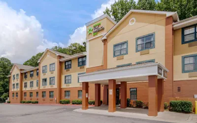 Photo 2 - Extended Stay America Select Suites - Atlanta - Alpharetta - Rock Mill Rd.