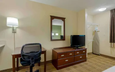 Photo 5 - Extended Stay America Select Suites - Atlanta - Alpharetta - Rock Mill Rd.