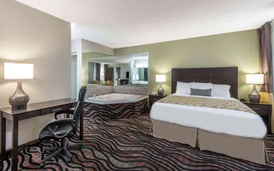 Photo 5 - Baymont by Wyndham Cambridge