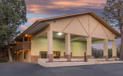 Photo 2 - Best Western Pine Springs Inn